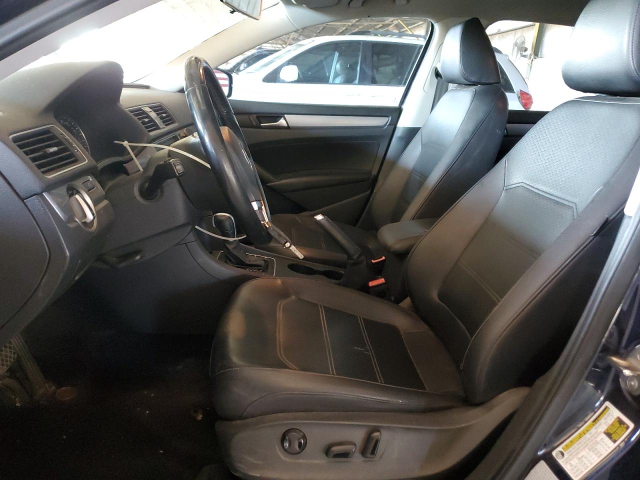 2015 Volkswagen Passat VIN 1VWAT7A38FC065857 Copart auction photo, front end / mechanical damage thumbnail 7