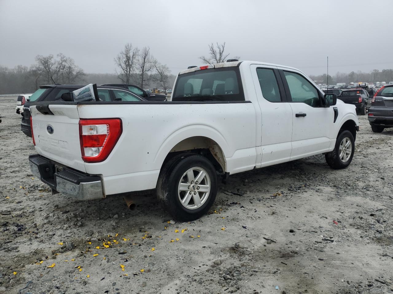 2022 Ford F-150 VIN 1FTEX1CBXNKD71988 Copart auction photo, front end / minor dent/scratches damage thumbnail 3