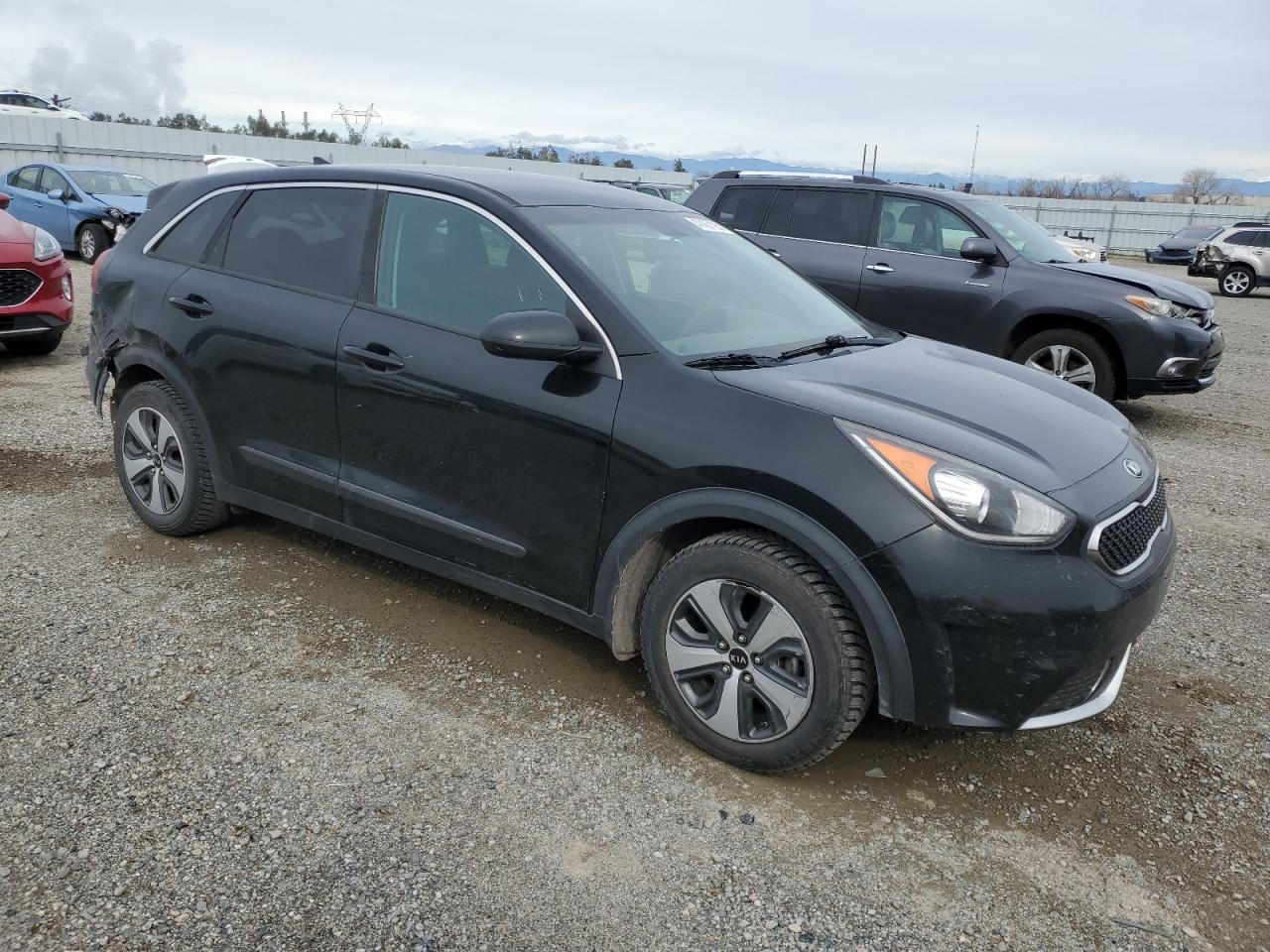 2017 KIA Niro VIN KNDCB3LC2H5077160 Copart auction photo, front end / rear end damage thumbnail 4