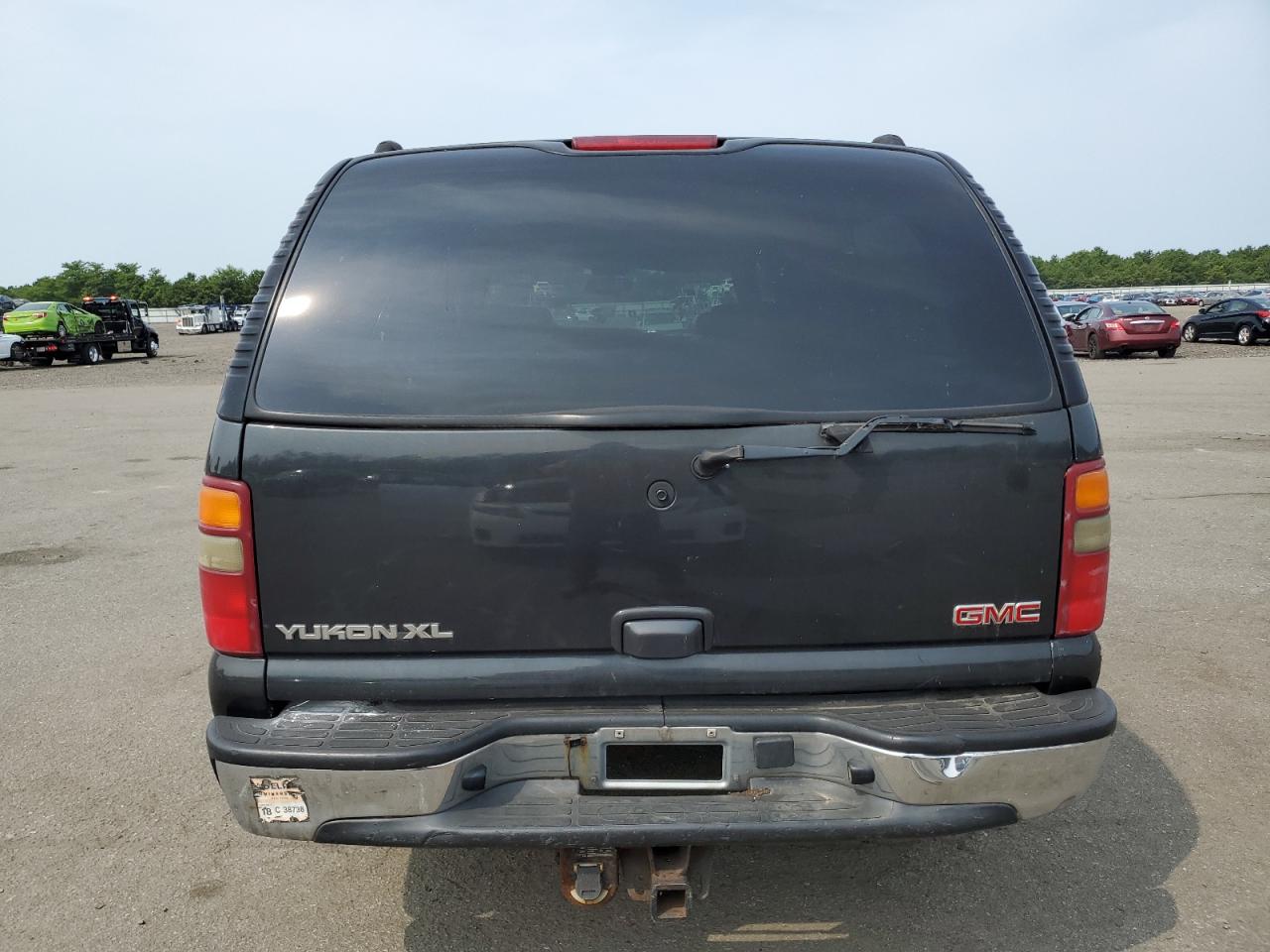 2003 GMC Yukon VIN 3GKFK16ZX3G253623 Copart auction photo, front end / minor dent/scratches damage thumbnail 6