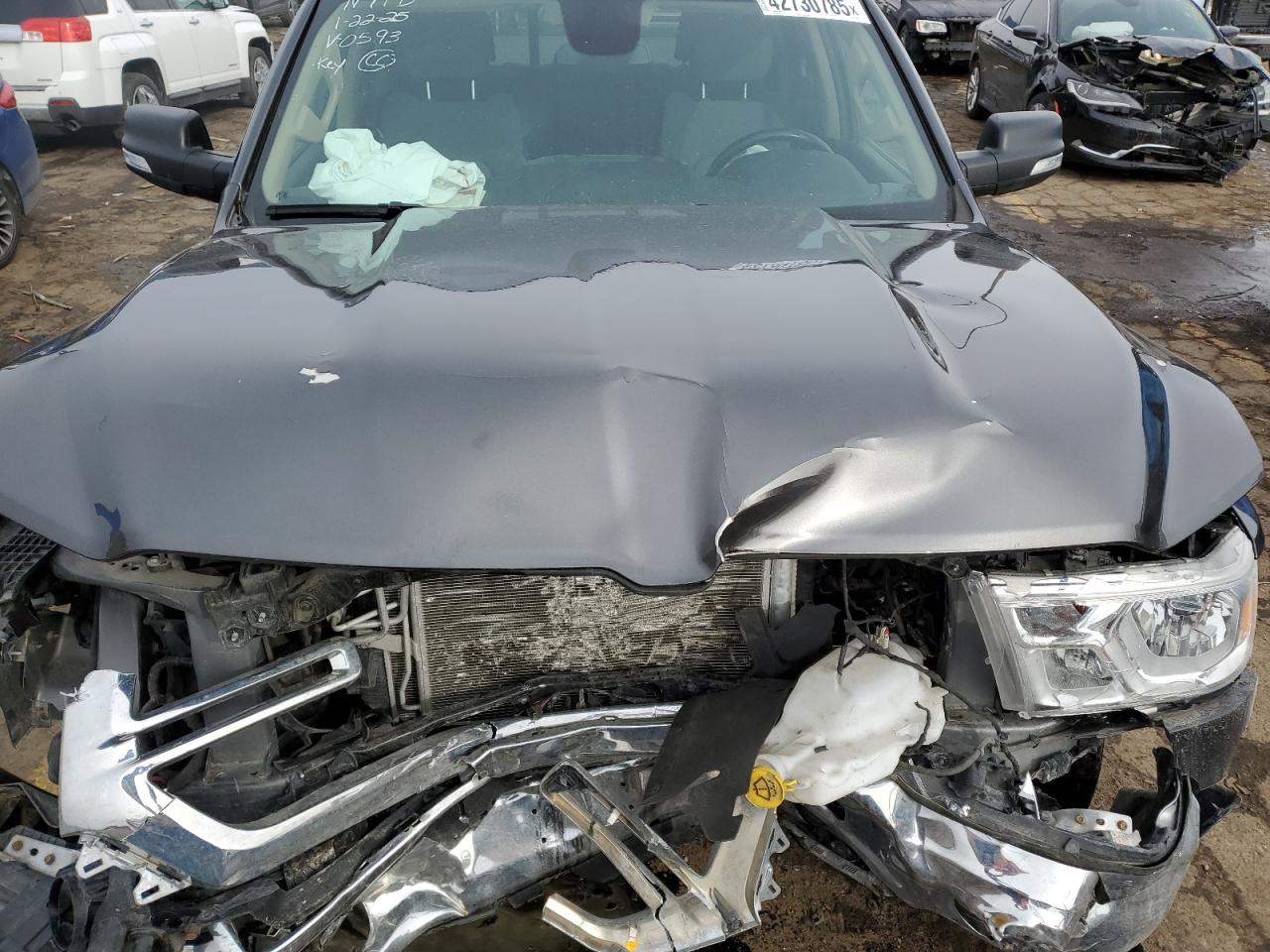 2020 RAM 1500 VIN 1C6SRFBT3LN400593 Copart auction photo, front end damage thumbnail 11
