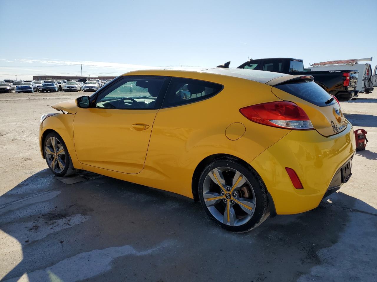 2016 Hyundai Veloster VIN KMHTC6AD8GU280595 Copart auction photo, front end damage thumbnail 2