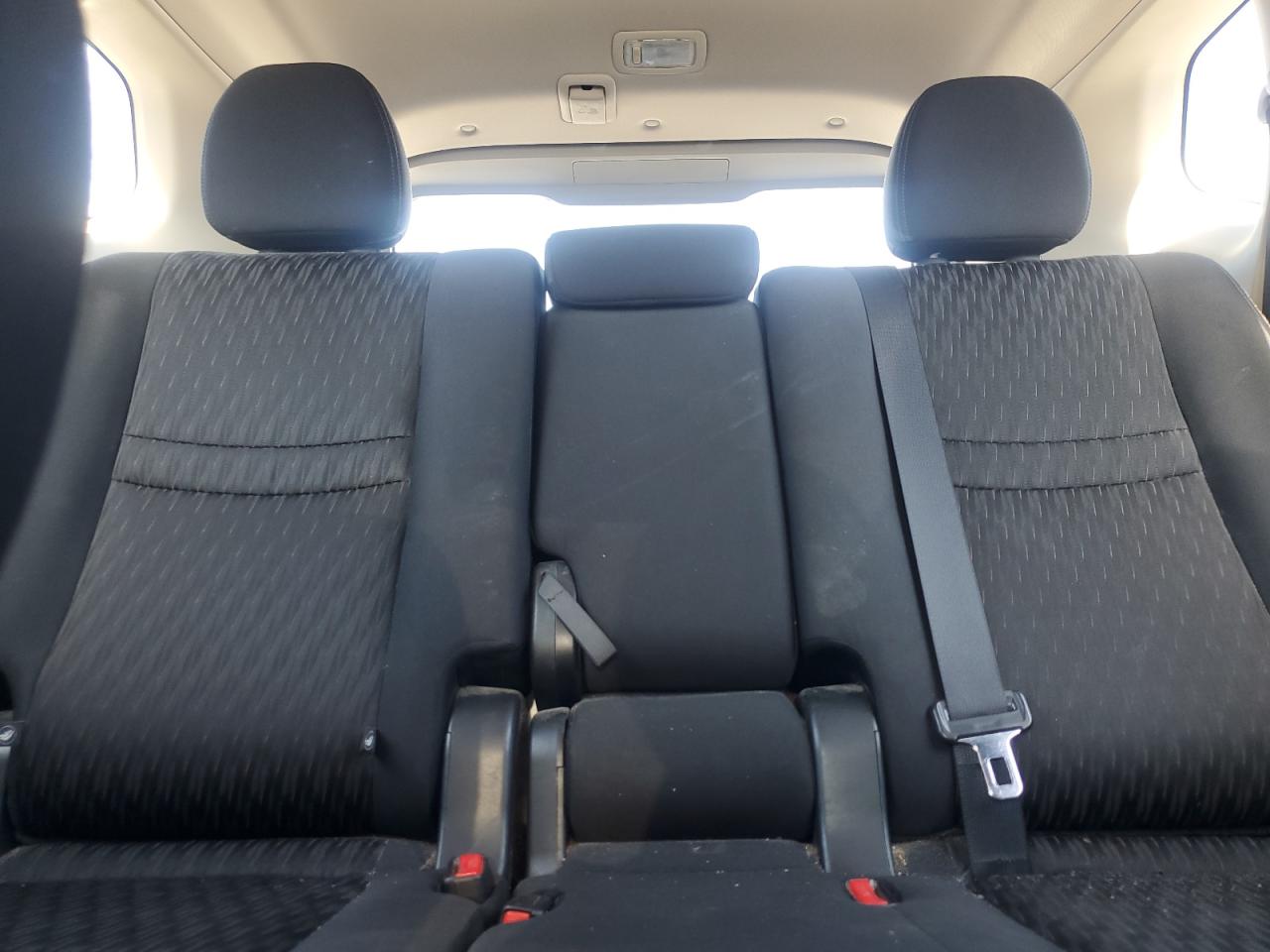 2017 Nissan Rogue VIN 5N1AT2MV8HC743797 Copart auction photo, front end / minor dent/scratches damage thumbnail 10