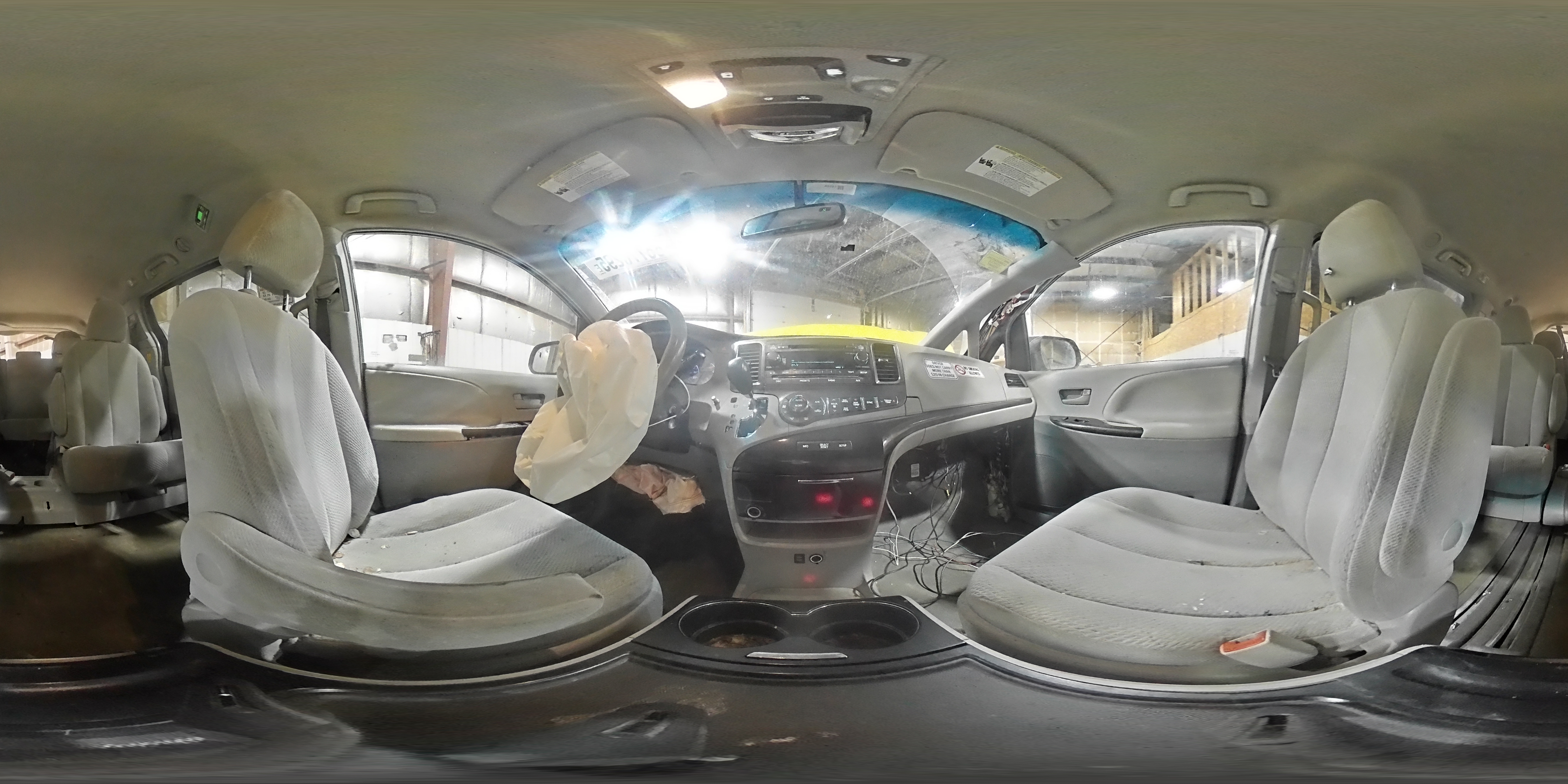 2014 Toyota Sienna VIN 5TDKK3DC4ES456273 Copart auction photo, front end / rear end damage thumbnail 14