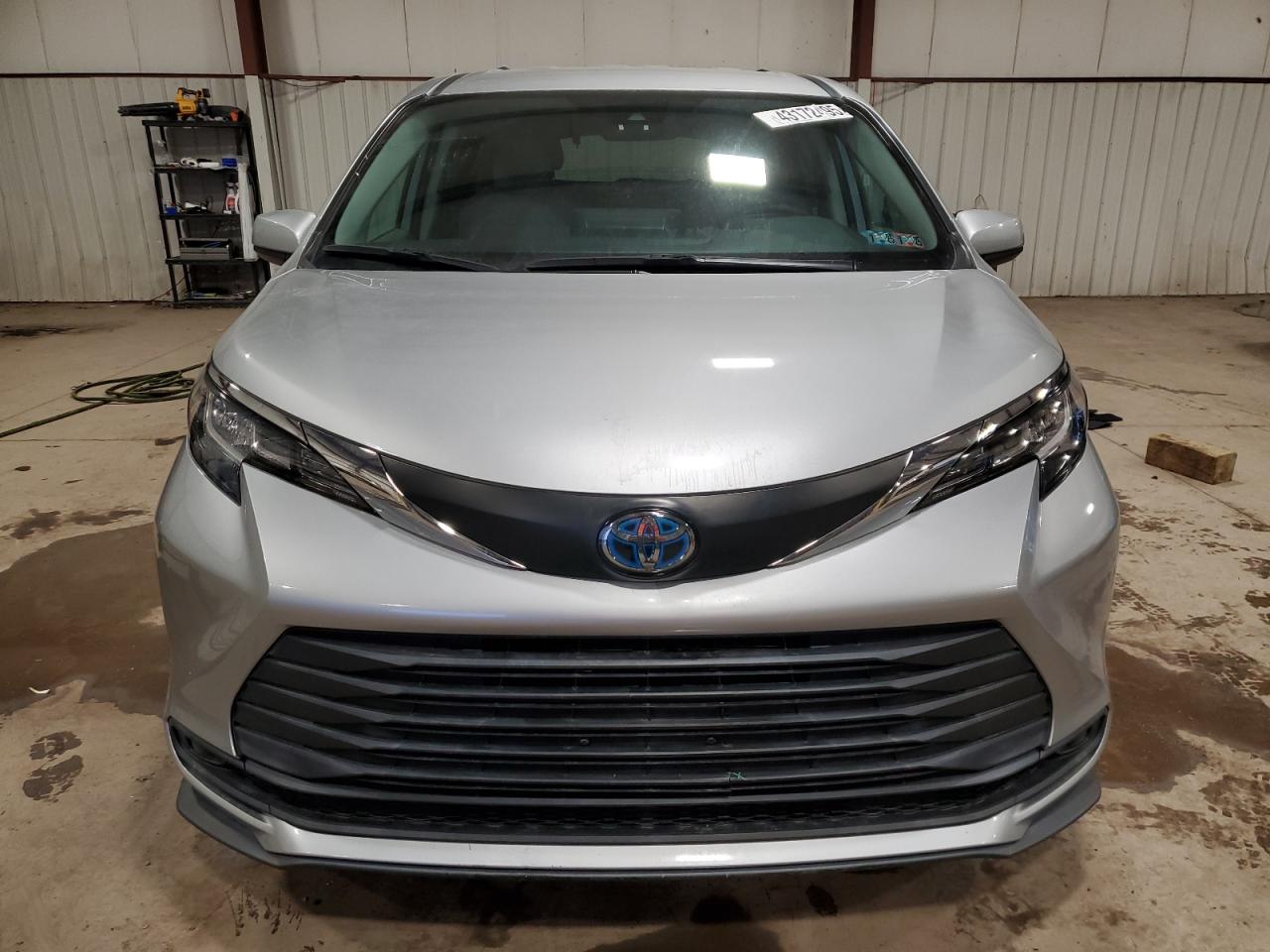2021 Toyota Sienna VIN 5TDKRKEC5MS013486 Copart auction photo, rear end damage thumbnail 5