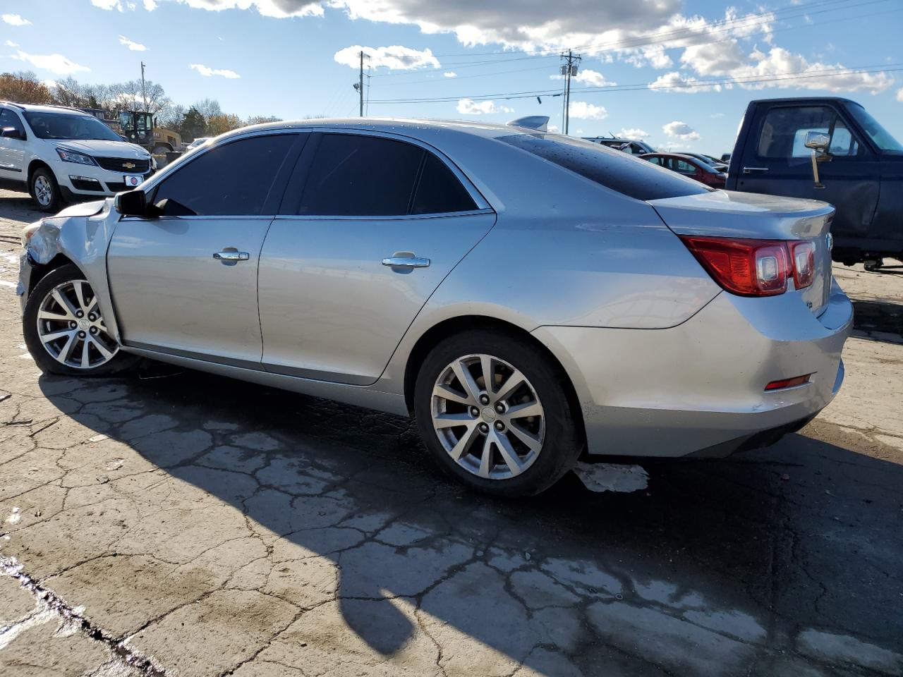 2016 Chevrolet Malibu VIN 1G11E5SAXGF166678 Copart auction photo, front end / minor dent/scratches damage thumbnail 2