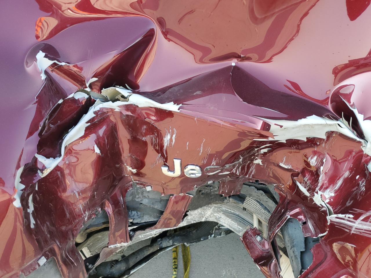 2019 Jeep Grand Cherokee VIN 1C4PJLCB4KD147797 Copart auction photo, front end damage thumbnail 12