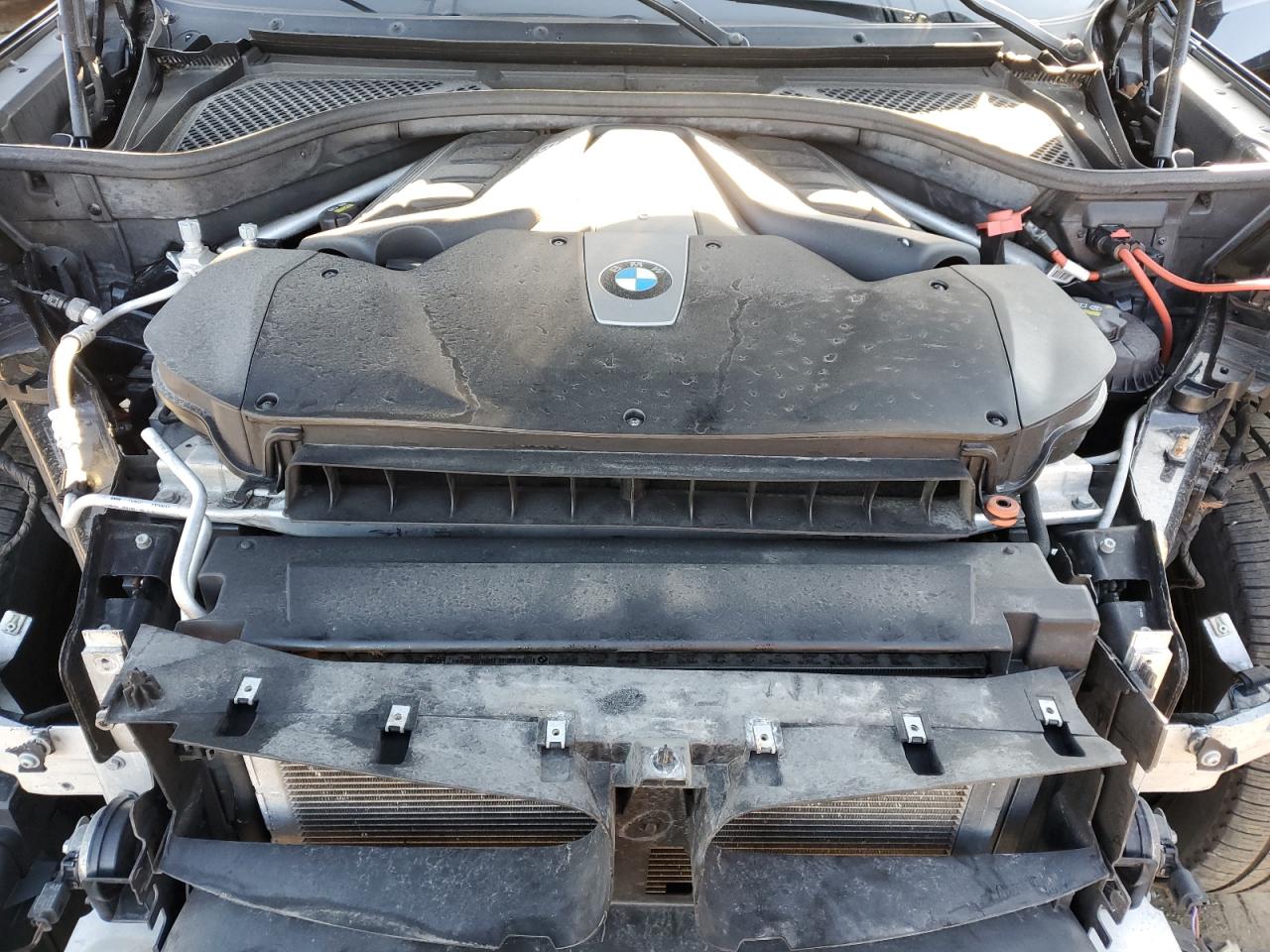 2018 BMW X6 VIN 5UXKU6C52J0W38970 Copart auction photo, front end damage thumbnail 11
