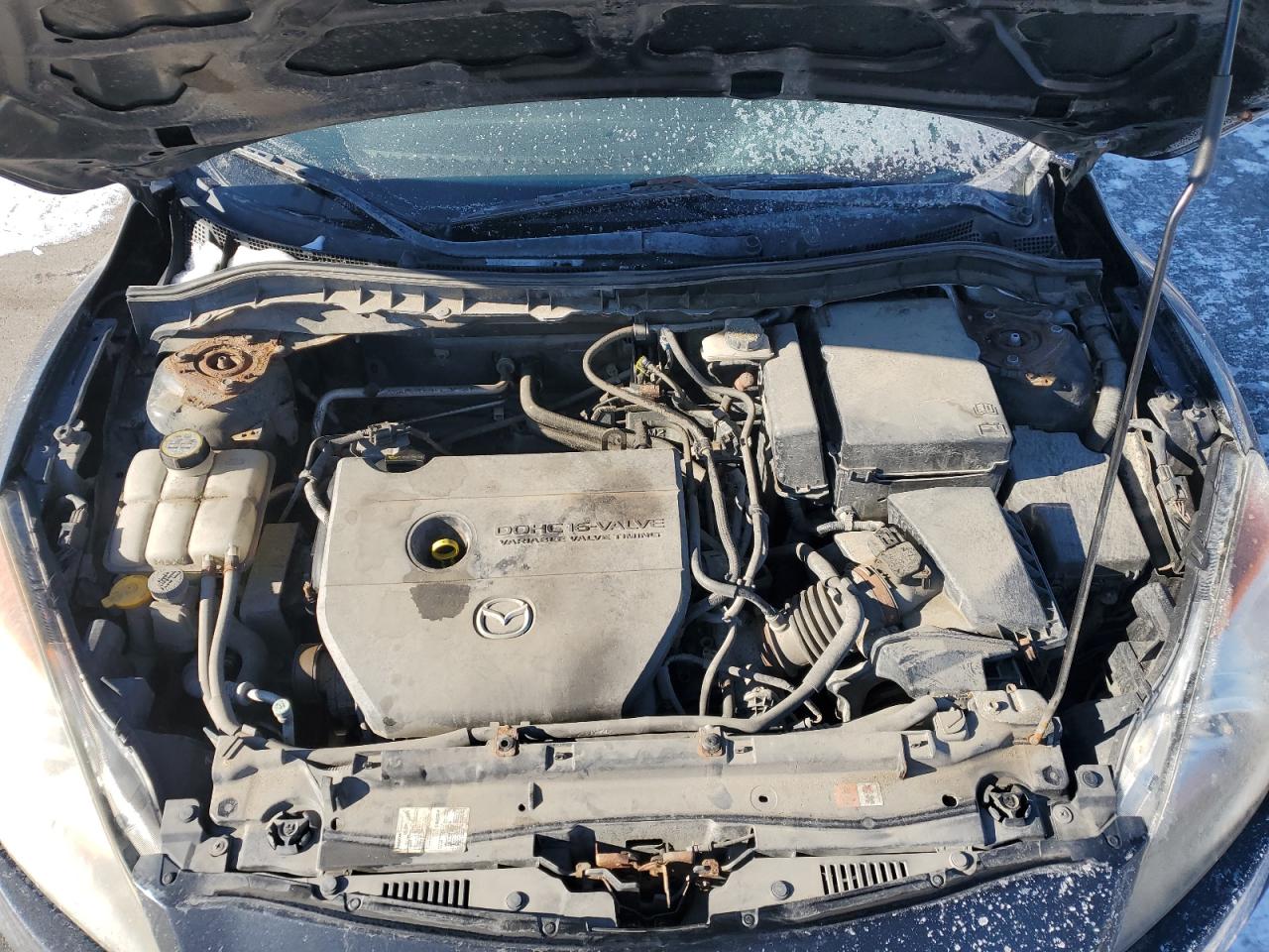 2011 Mazda 3 VIN JM1BL1UG7B1420803 Copart auction photo, rear end / minor dent/scratches damage thumbnail 11