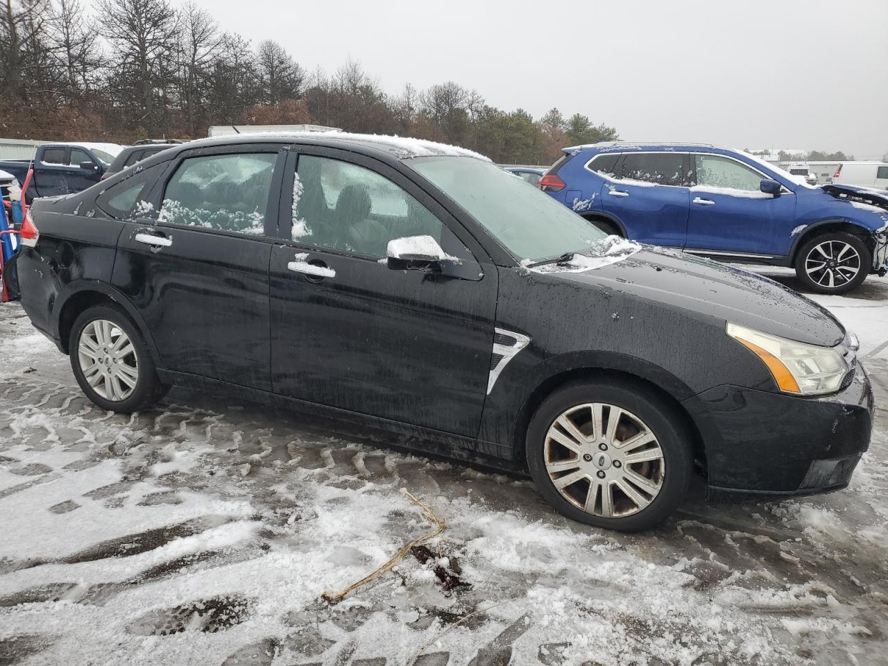 2009 Ford Focus VIN 1FAHP37N79W146610 Copart auction photo, minor dent/scratches damage thumbnail 4