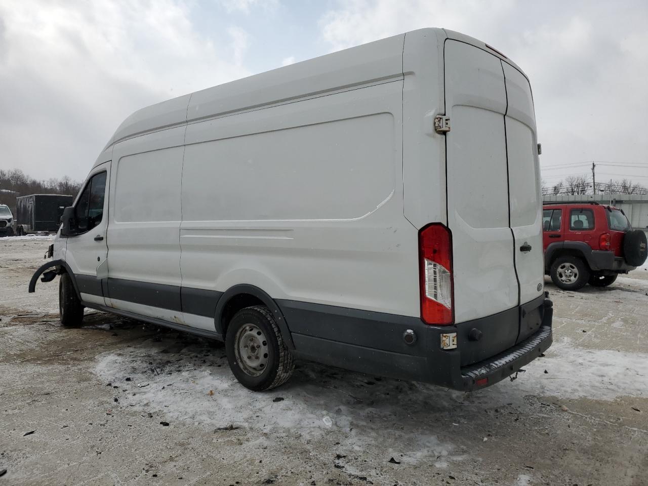 2015 Ford Transit VIN 1FTNR3XM1FKA23967 Copart auction photo, front end / side damage thumbnail 3