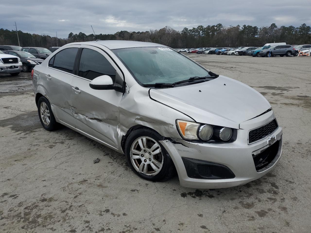 2012 Chevrolet Sonic VIN 1G1JC5SH0C4222586 Copart auction photo, side / undercarriage damage thumbnail 4