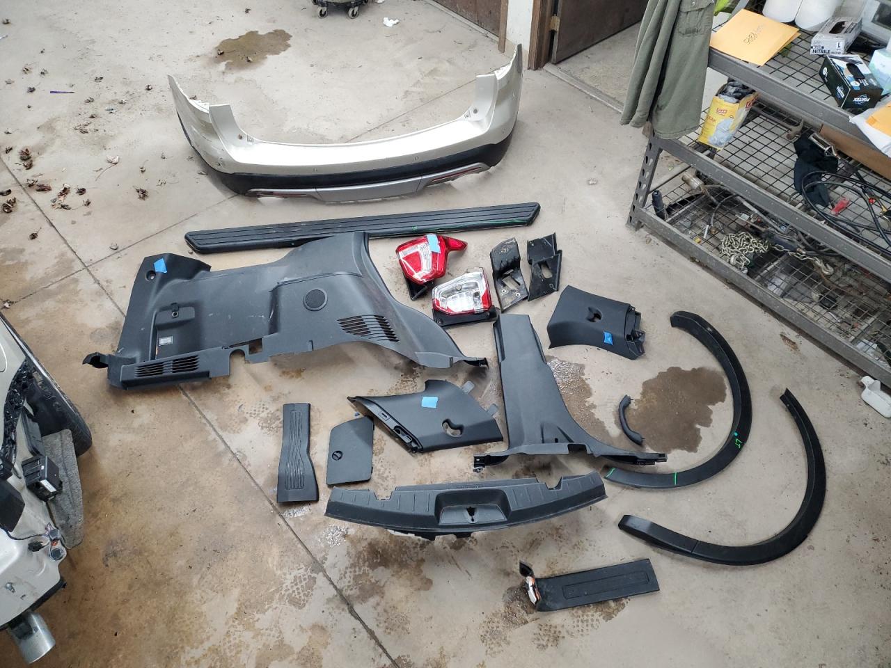 2017 Ford Explorer VIN 1FM5K7D84HGD49251 Copart auction photo, rear end damage thumbnail 13