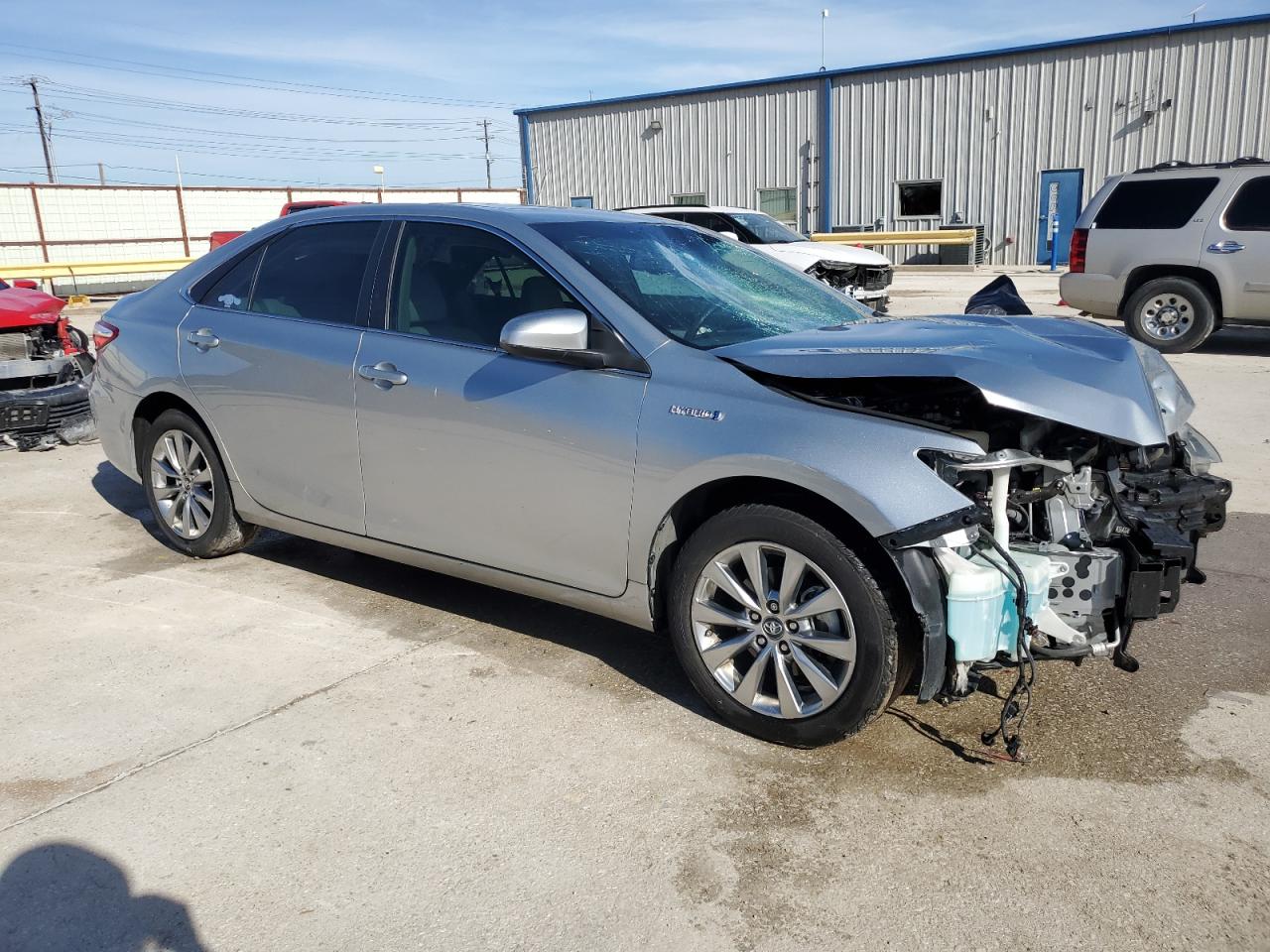 2016 Toyota Camry VIN 4T1BD1FK2GU198817 Copart auction photo, front end / top/roof damage thumbnail 4