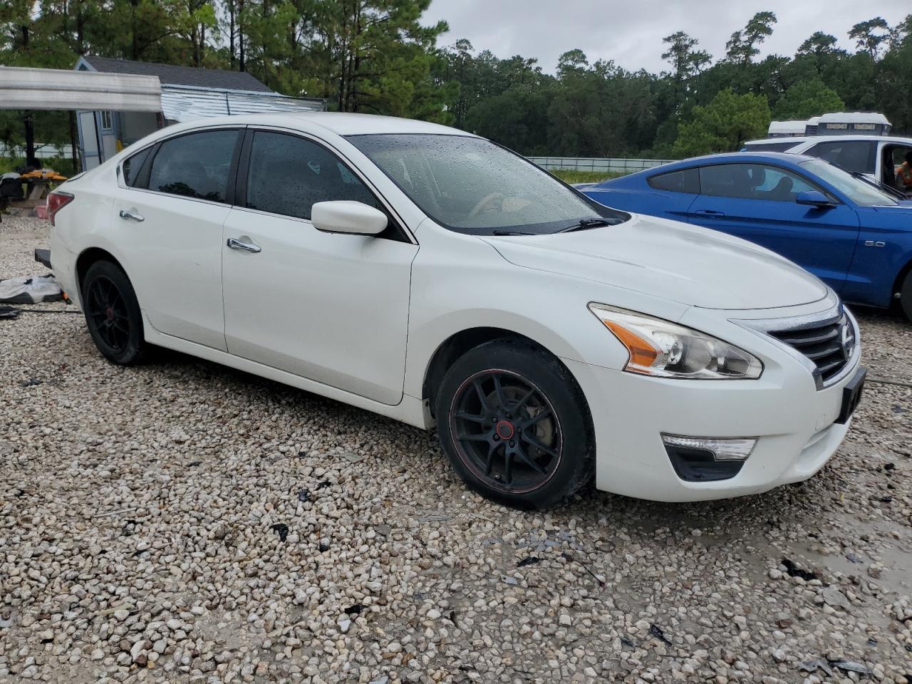 2014 Nissan Altima VIN 1N4AL3AP6EN216055 Copart auction photo, rear end damage thumbnail 4