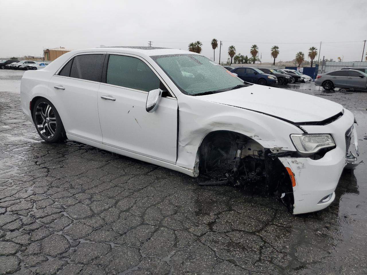2016 Chrysler 300 VIN 2C3CCAEG4GH287000 Copart auction photo, front end damage thumbnail 4