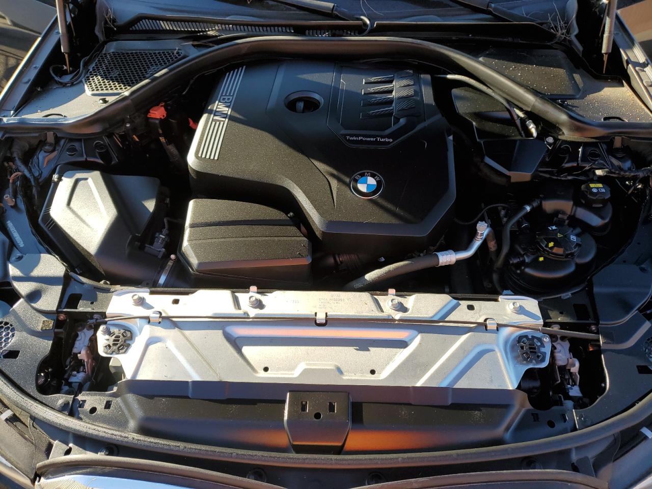 2019 BMW 3er VIN WBA5R1C56KFH13378 Copart auction photo, rear end damage thumbnail 11