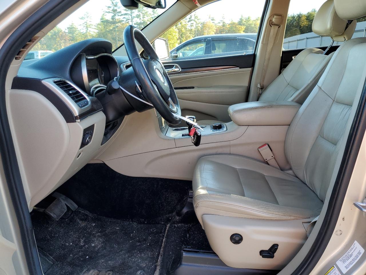 2014 Jeep Grand Cherokee VIN 1C4RJFBG4EC148546 Copart auction photo, rear end damage thumbnail 7