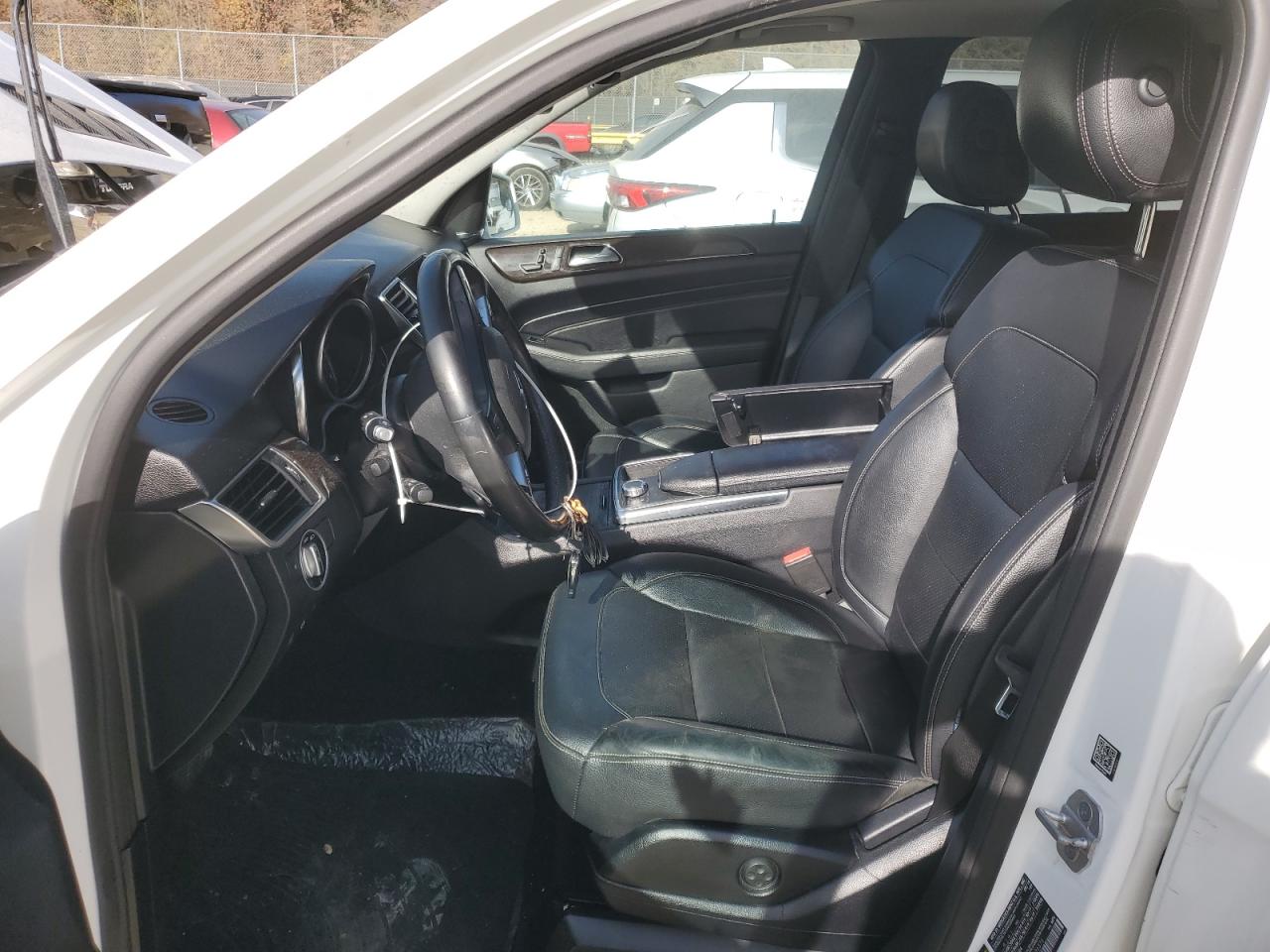 2015 Mercedes-Benz M-klasse VIN 4JGDA0EB4FA486576 Copart auction photo, front end damage thumbnail 7
