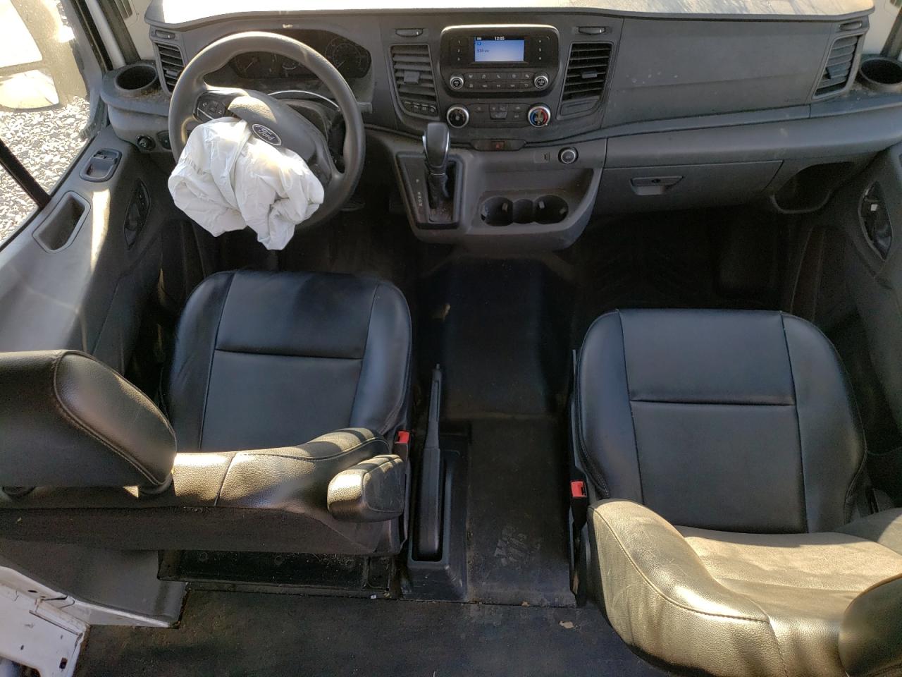 2020 Ford Transit VIN 1FTBR1C86LKA12507 Copart auction photo, front end / side damage thumbnail 8