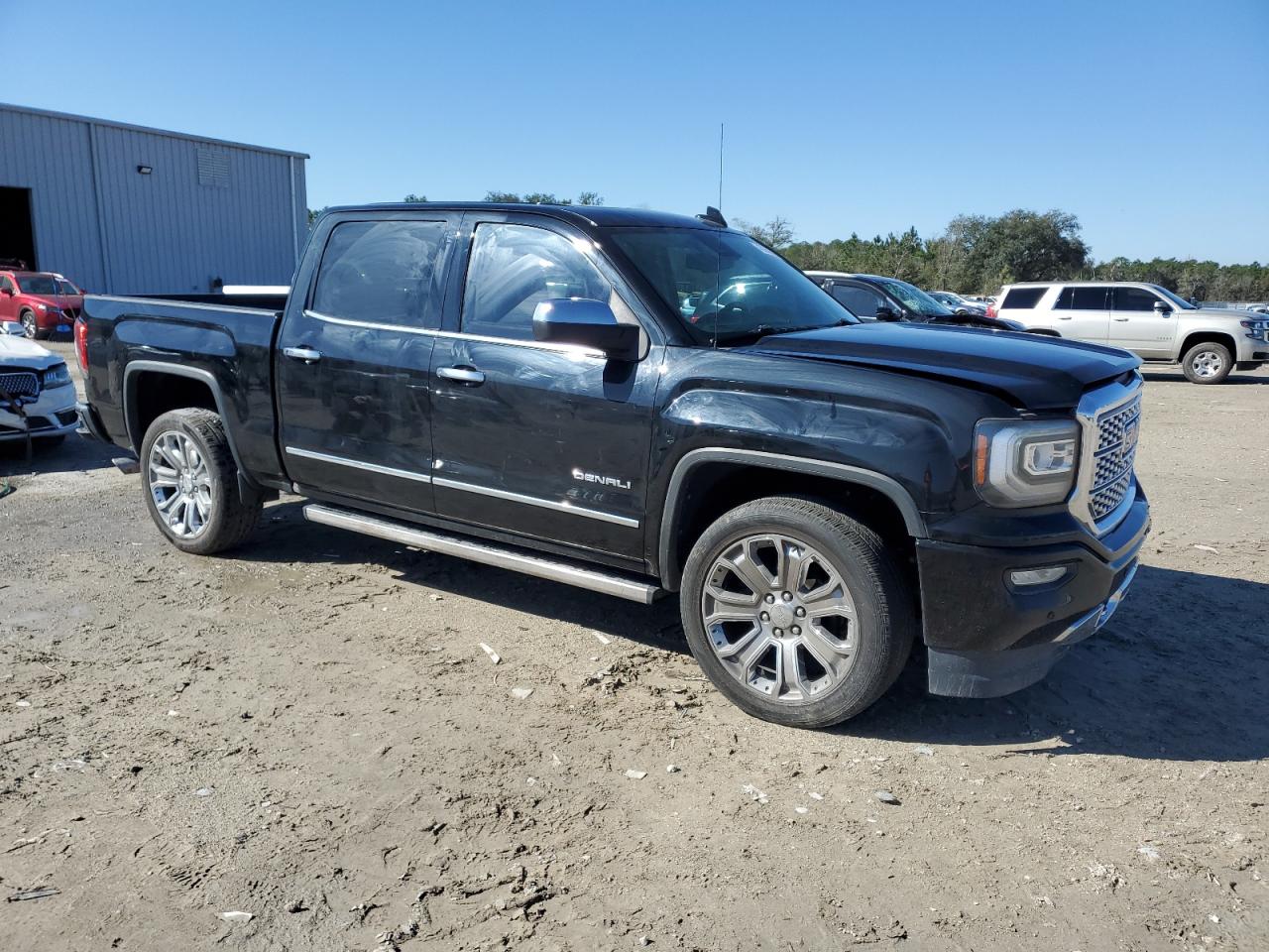 2018 GMC Sierra VIN 3GTU2PEJ7JG458413 Copart auction photo, front end damage thumbnail 4