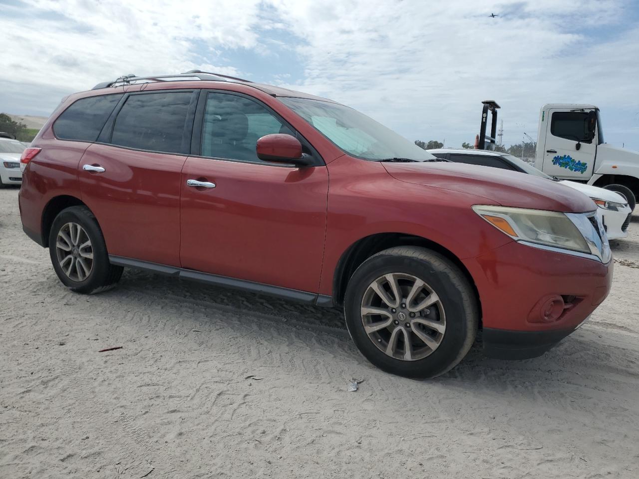 2013 Nissan Pathfinder VIN 5N1AR2MN6DC674696 Copart auction photo, minor dent/scratches damage thumbnail 4