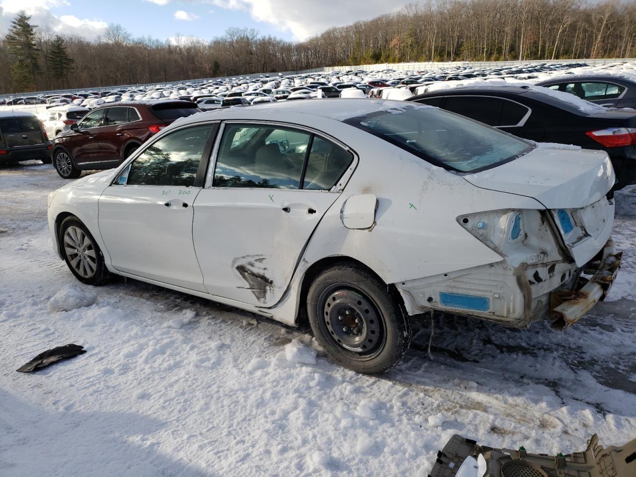 2014 Honda Accord VIN 1HGCR2F87EA111272 Copart auction photo, side / rear end damage thumbnail 2