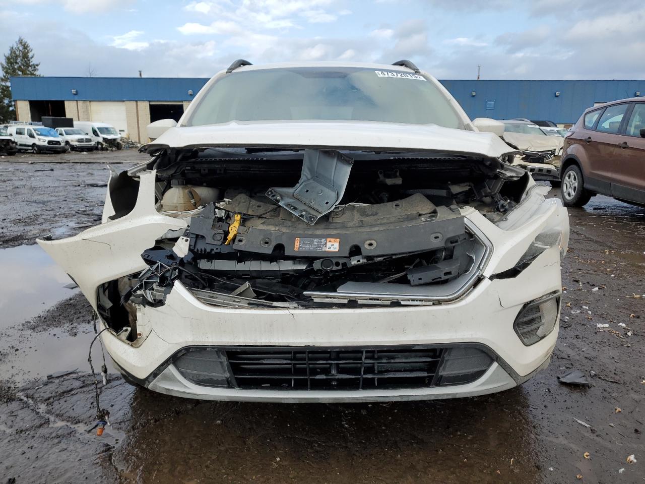 2017 Ford Escape VIN 1FMCU0GD5HUC64714 Copart auction photo, front end damage thumbnail 5