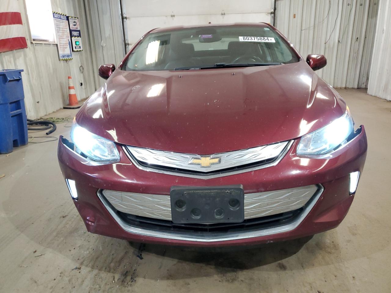2017 Chevrolet Volt VIN 1G1RC6S53HU195972 Copart auction photo, side / front end damage thumbnail 5