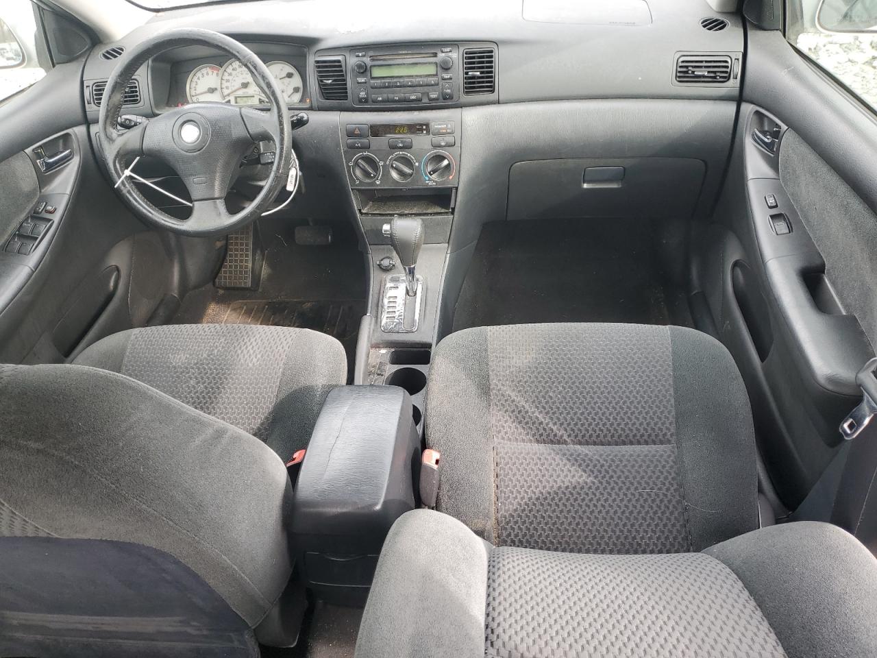 2005 Toyota Corolla VIN 1NXBR32E95Z559616 Copart auction photo, rear end / front end damage thumbnail 8