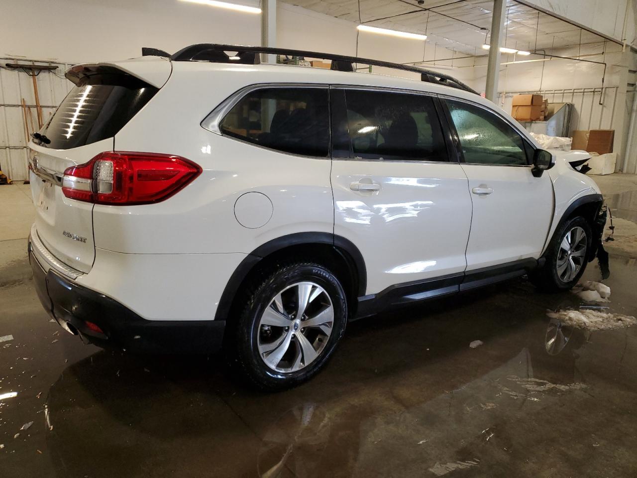 2020 Subaru Ascent VIN 4S4WMAFDXL3405196 Copart auction photo, front end / side damage thumbnail 3