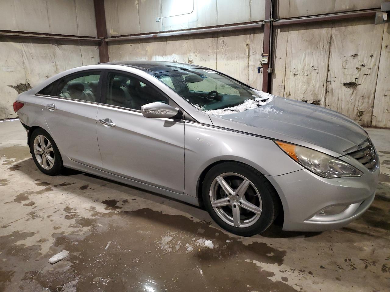 2013 Hyundai Sonata VIN 5NPEC4AC8DH548222 Copart auction photo, rear end / minor dent/scratches damage thumbnail 4
