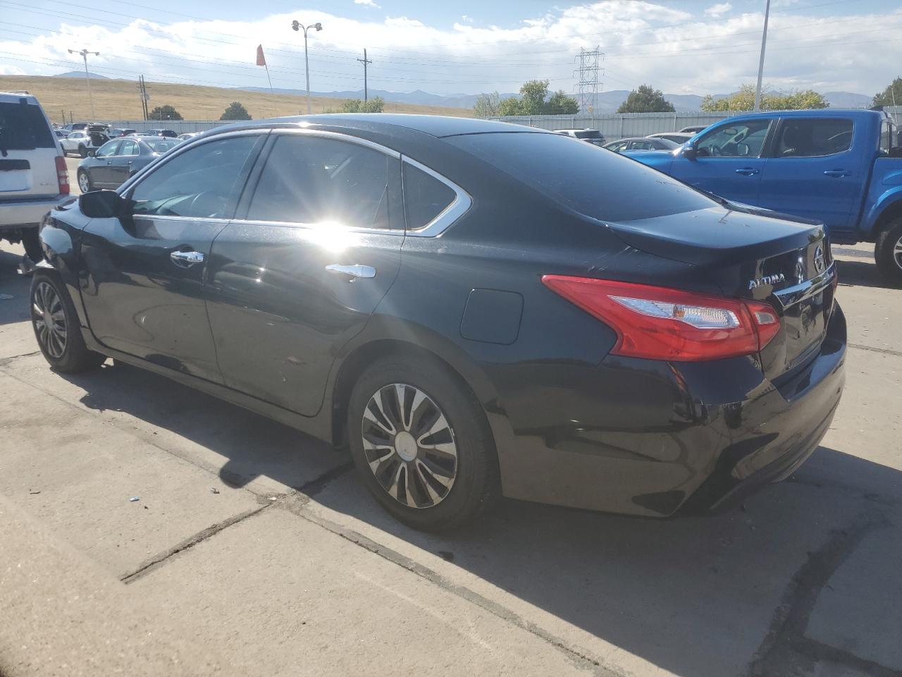 2016 Nissan Altima VIN 1N4AL3AP6GN327546 Copart auction photo, front end damage thumbnail 2