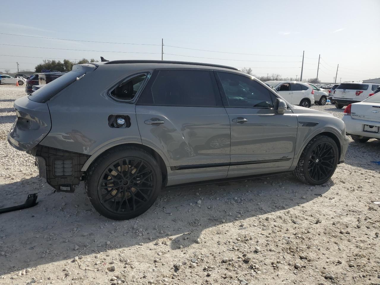 2022 Bentley Bentayga VIN SJAAR2ZV5NC013998 Copart auction photo, rear end damage thumbnail 3