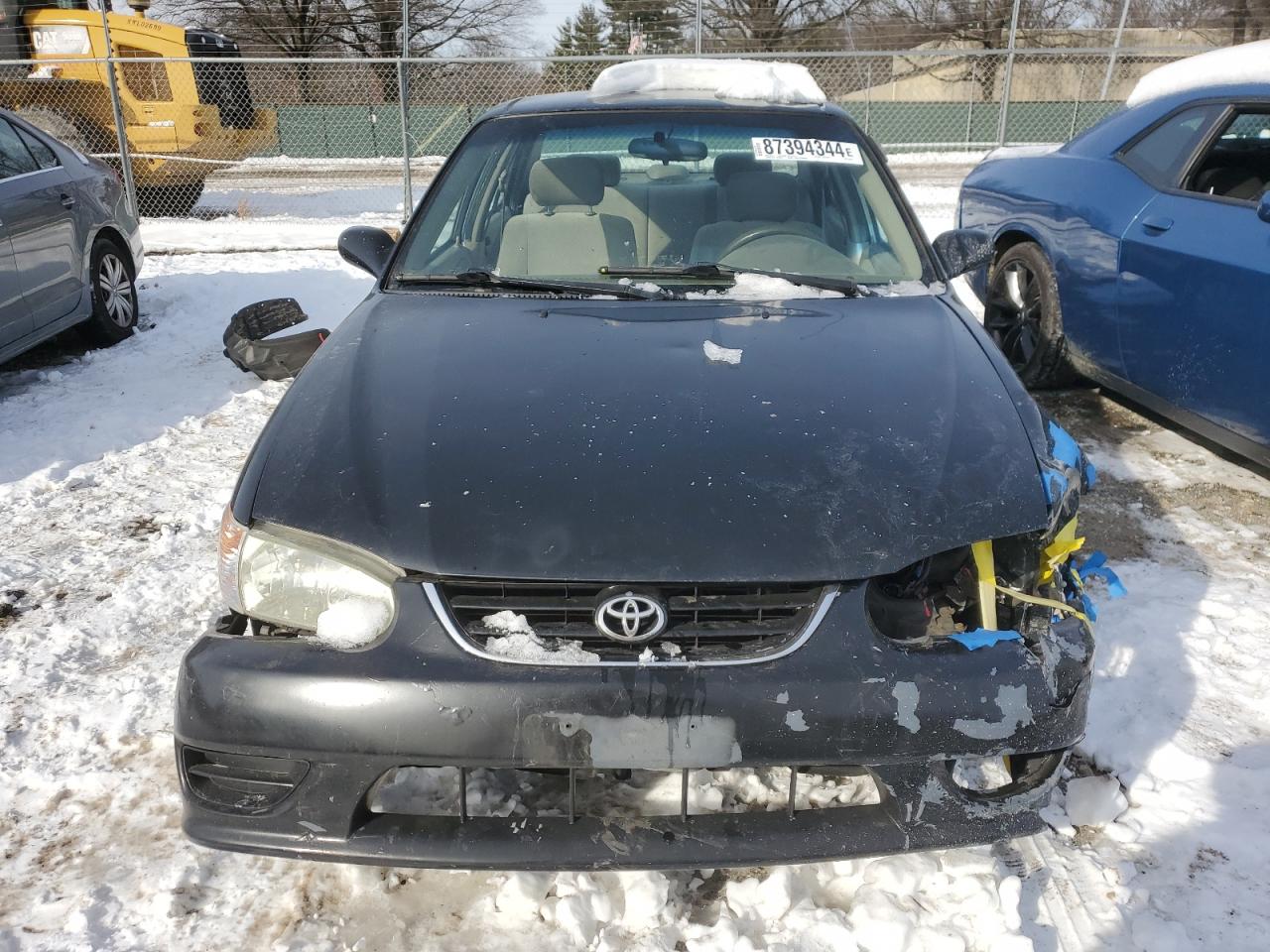 2002 Toyota Corolla VIN 2T1BR12E82C588171 Copart auction photo, all over / front end damage thumbnail 5