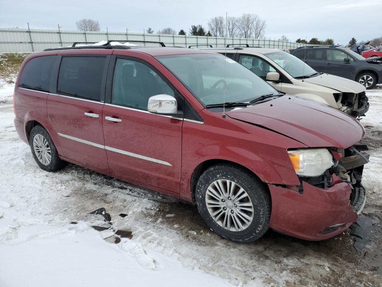 2013 Chrysler Town & Country VIN 2C4RC1CG8DR781519 Copart auction photo, front end damage thumbnail 4