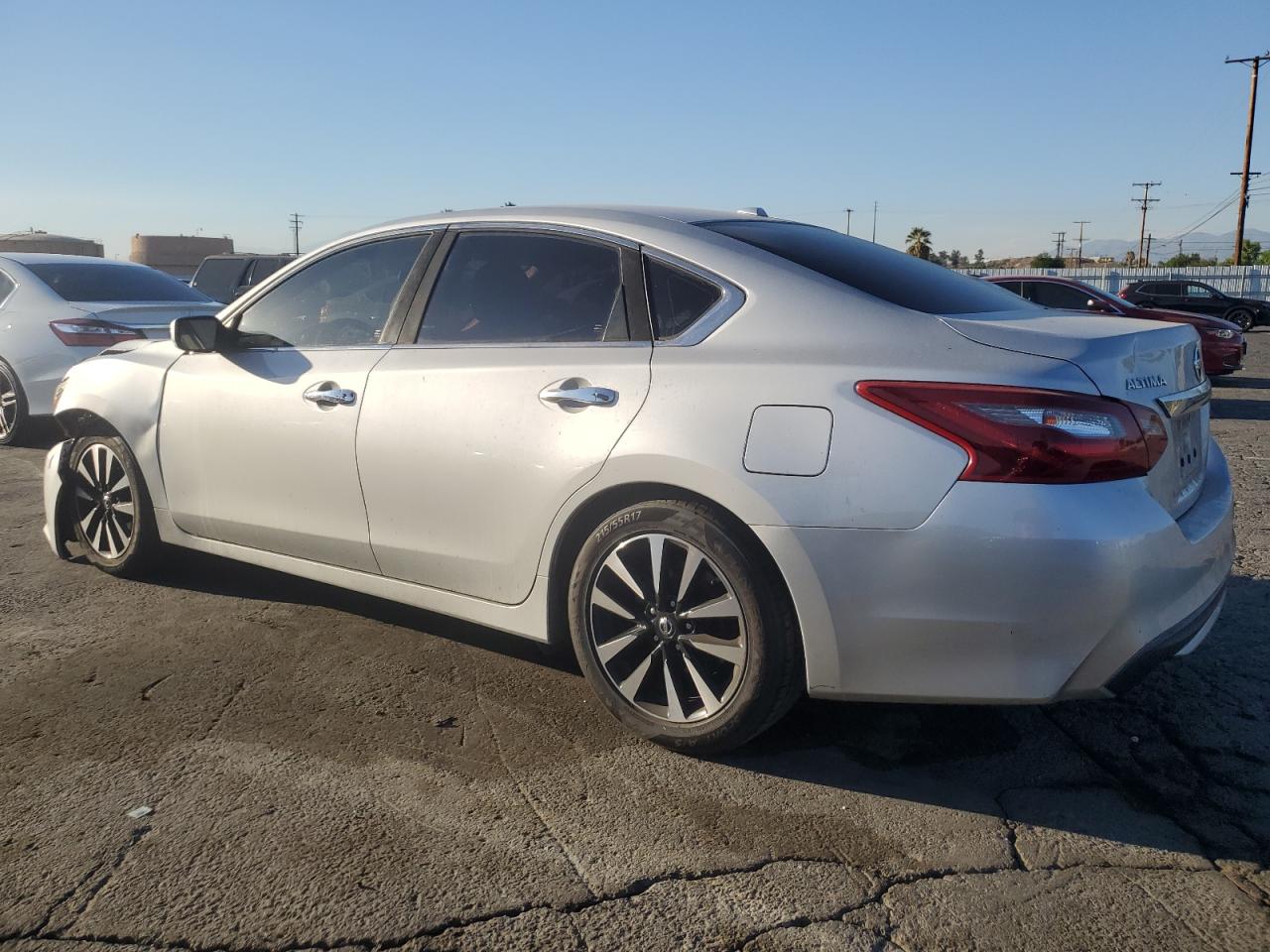 2018 Nissan Altima VIN 1N4AL3AP0JC107127 Copart auction photo, front end damage thumbnail 2