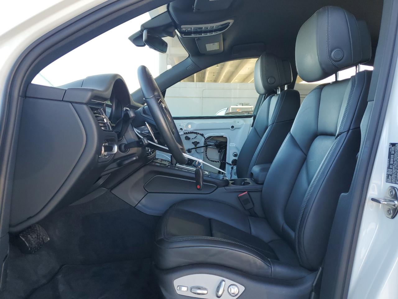 2024 Porsche Macan VIN WP1AA2A57RLB02901 Copart auction photo, front end / rear end damage thumbnail 7