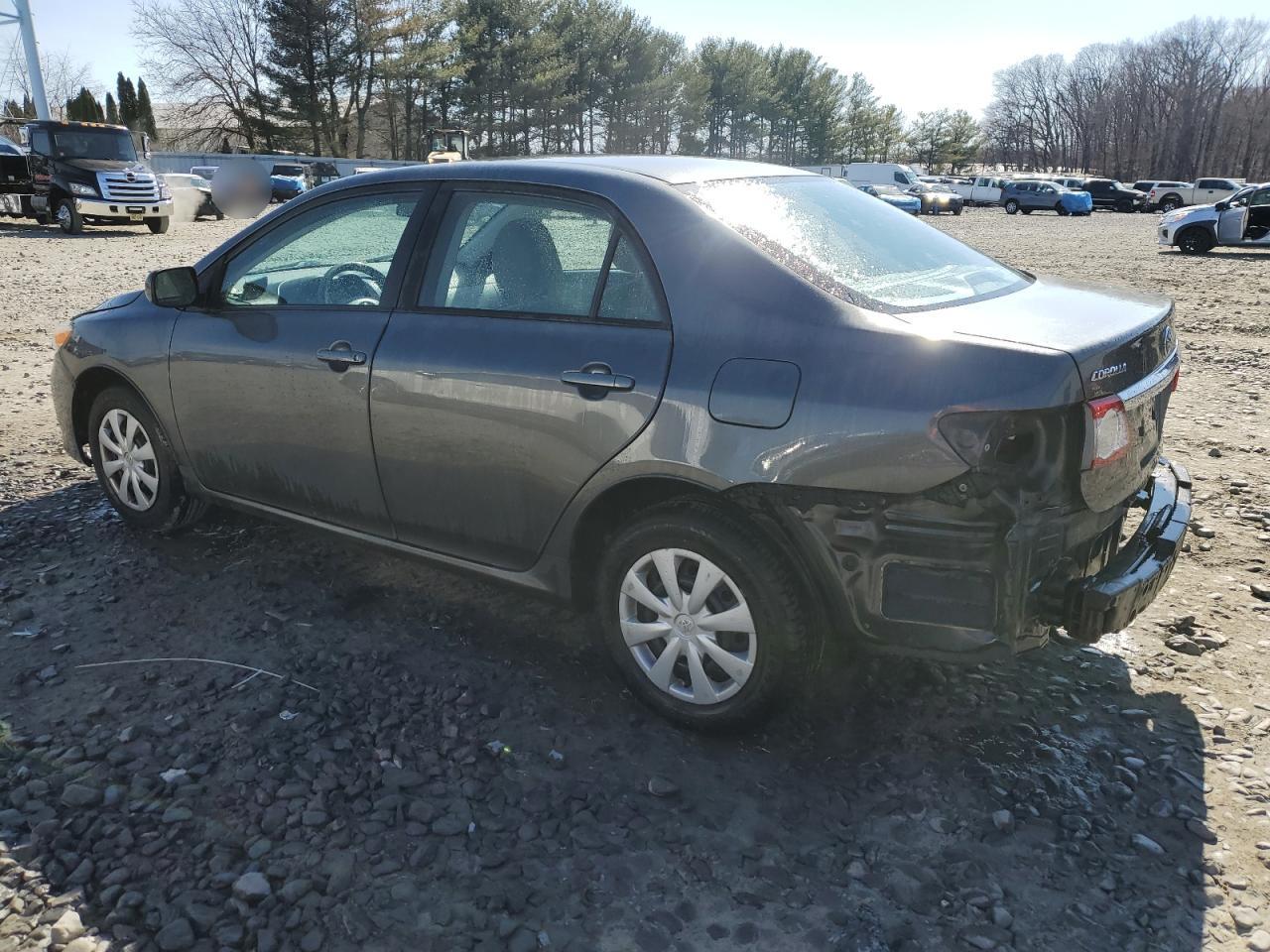 2011 Toyota Corolla VIN 2T1BU4EE8BC722835 Copart auction photo, rear end damage thumbnail 2