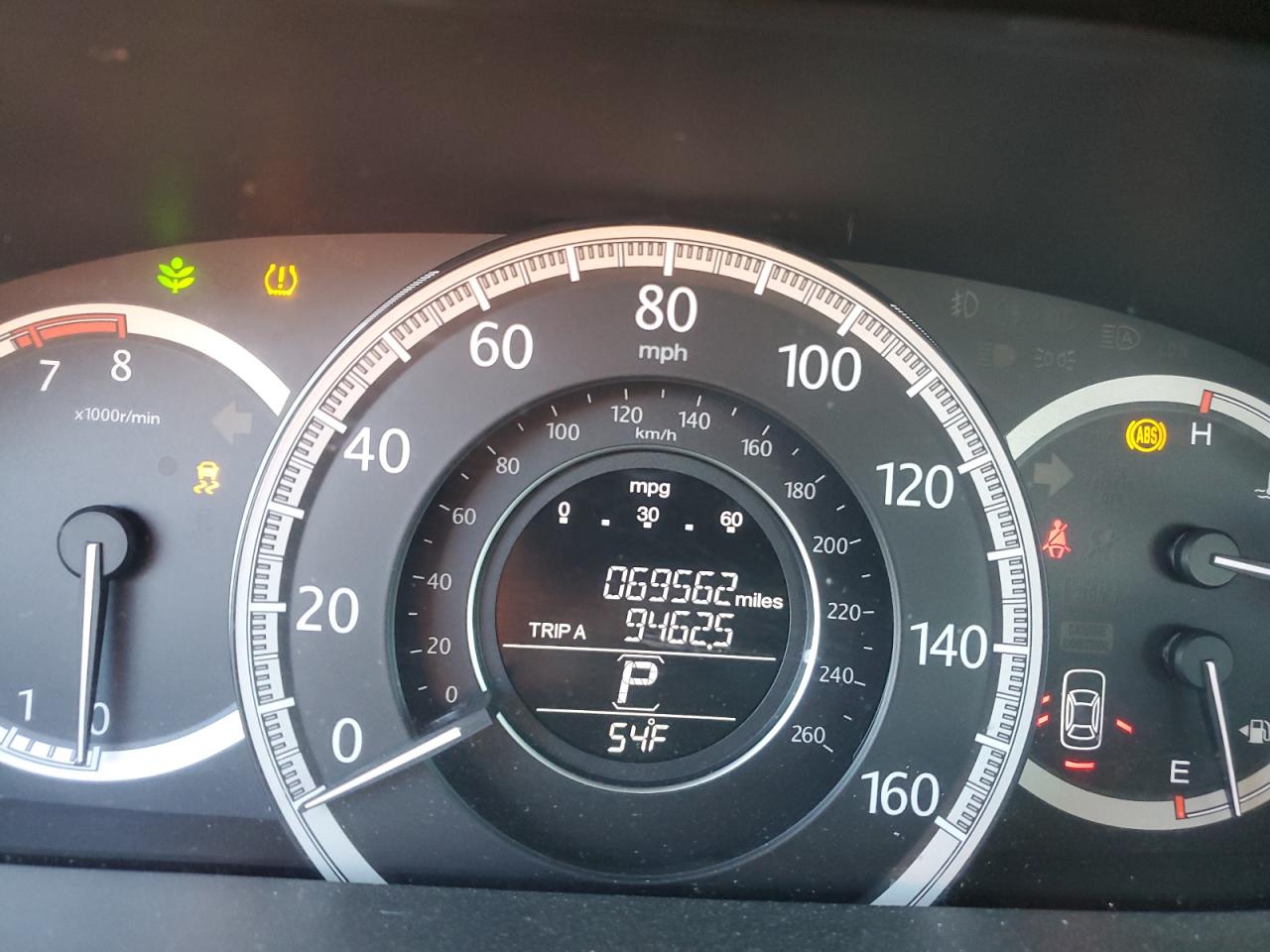 2013 Honda Accord VIN 1HGCR3F80DA028285 Copart auction photo, rear end / minor dent/scratches damage thumbnail 9