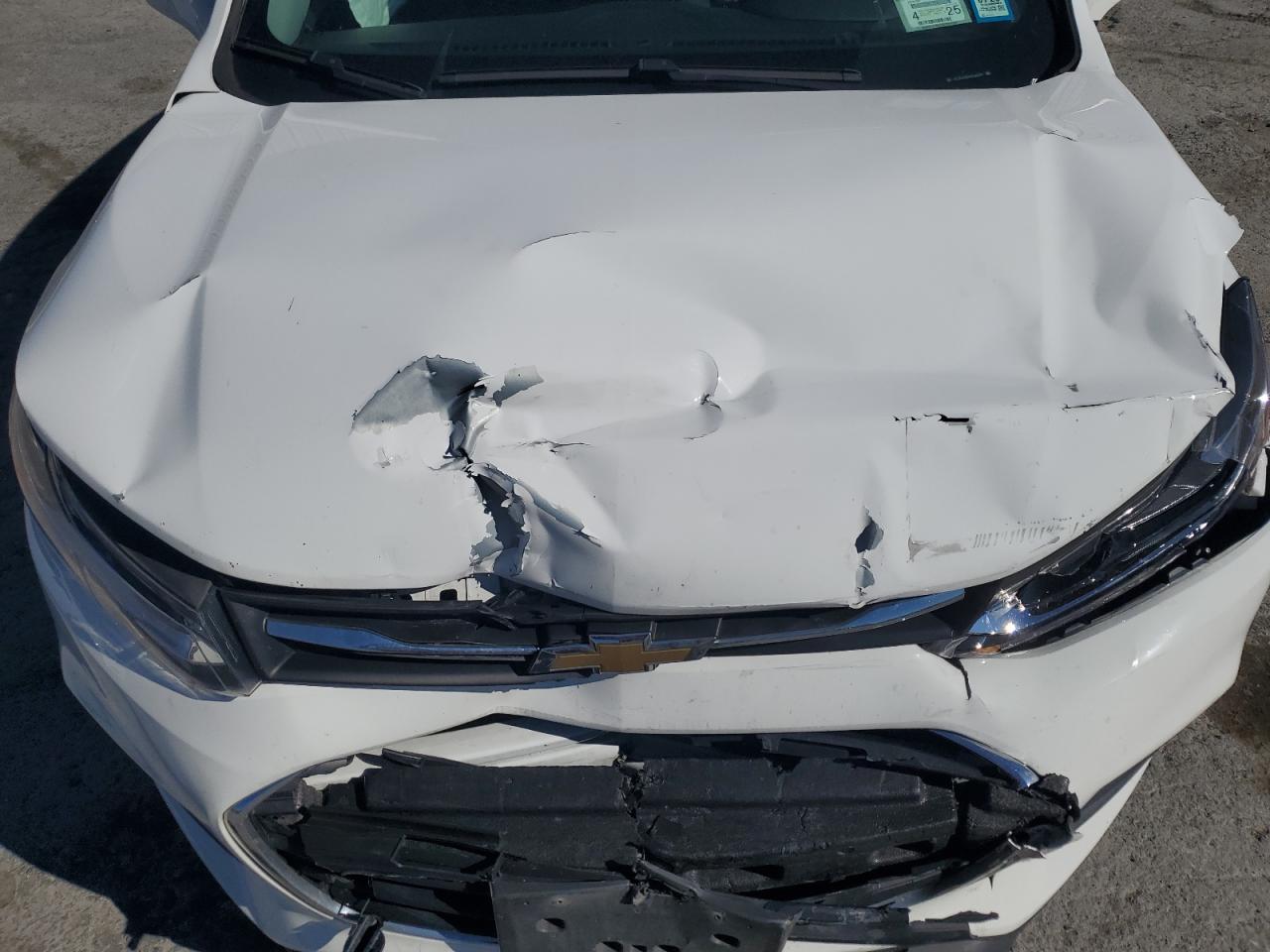 2021 Chevrolet Trax VIN KL7CJKSB5MB360019 Copart auction photo, front end damage thumbnail 13