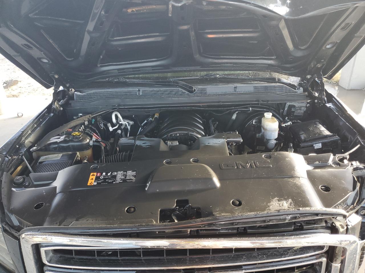 2019 GMC Yukon VIN 1GKS2HKJ7KR340305 Copart auction photo, side / front end damage thumbnail 12