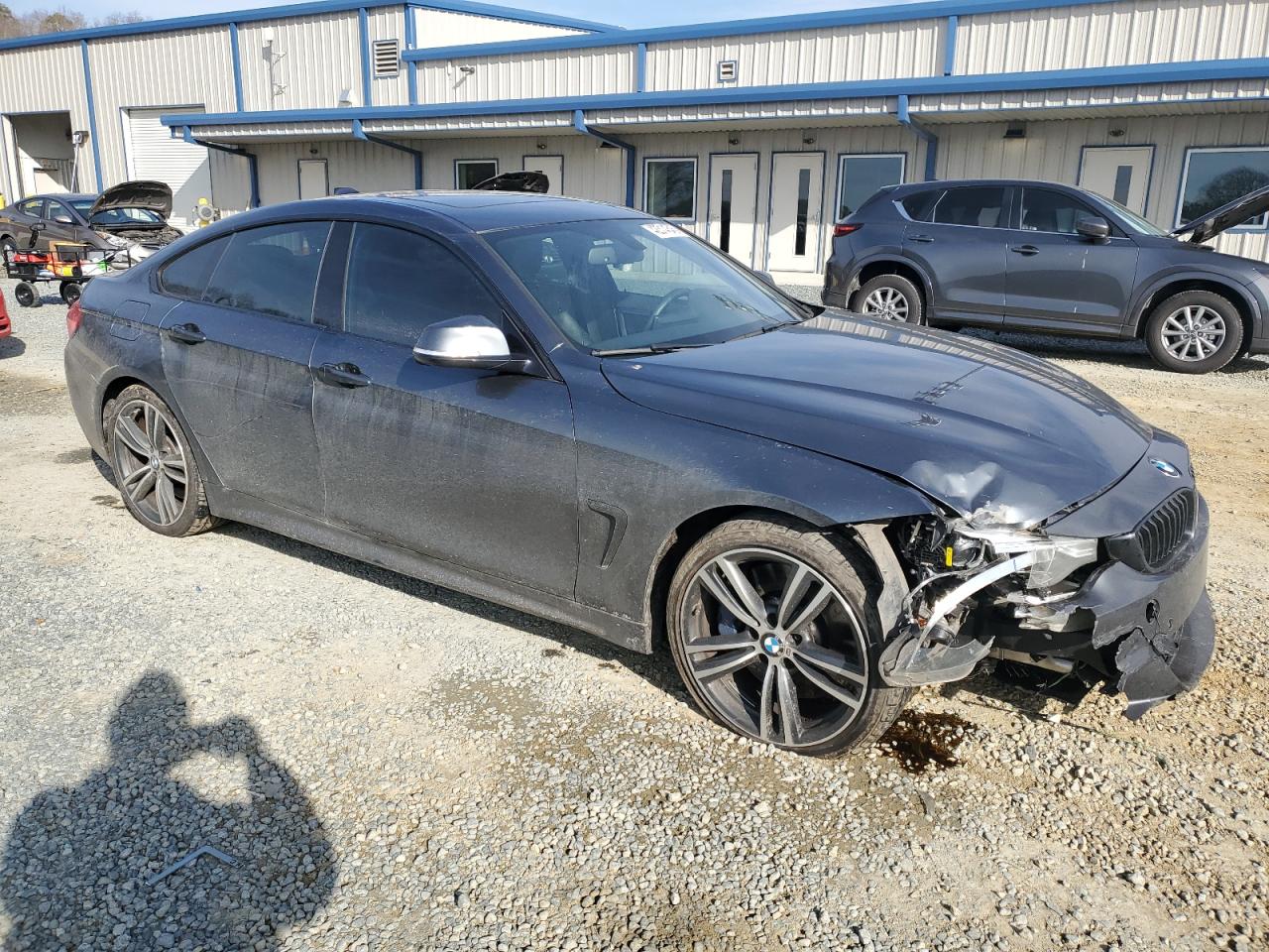 2015 BMW 4er VIN WBA4B1C58FD955538 Copart auction photo, front end / undercarriage damage thumbnail 4