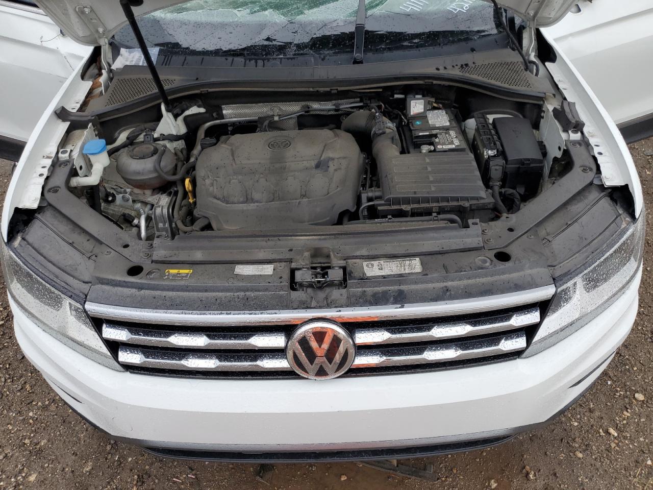 2018 Volkswagen Tiguan VIN 3VV3B7AX6JM104276 Copart auction photo, rear end / top/roof damage thumbnail 11