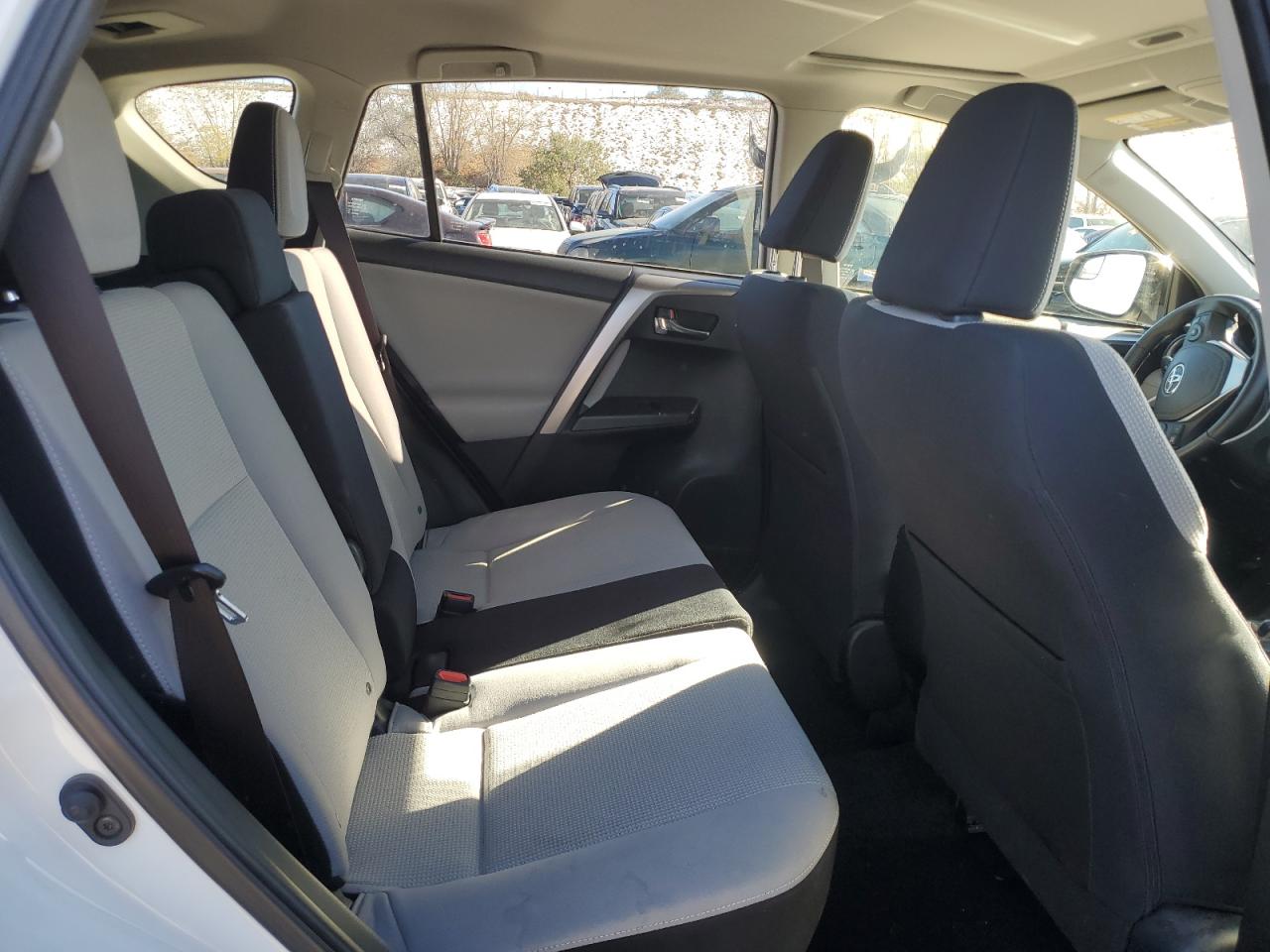 2016 Toyota RAV 4 VIN JTMRFREV0GJ101851 Copart auction photo, front end damage thumbnail 11
