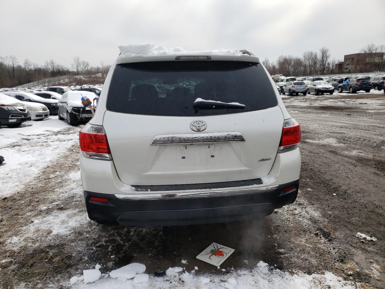 2013 Toyota Highlander VIN 5TDBK3EH8DS259907 Copart auction photo, front end damage thumbnail 6
