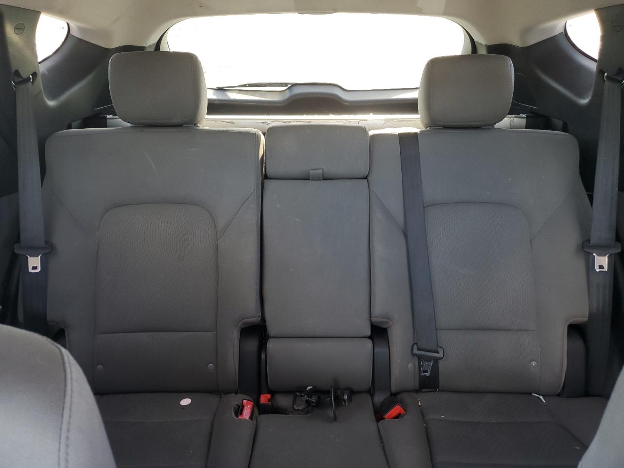 2016 Hyundai Santa Fe VIN 5XYZU3LB4GG316404 Copart auction photo, water/flood damage thumbnail 10
