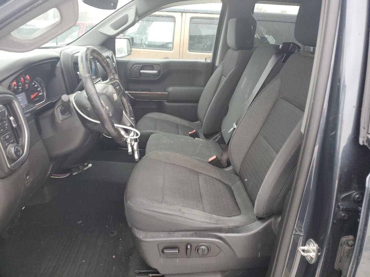 2020 Chevrolet Silverado VIN 3GCUYDED7LG323572 Copart auction photo, front end damage thumbnail 7