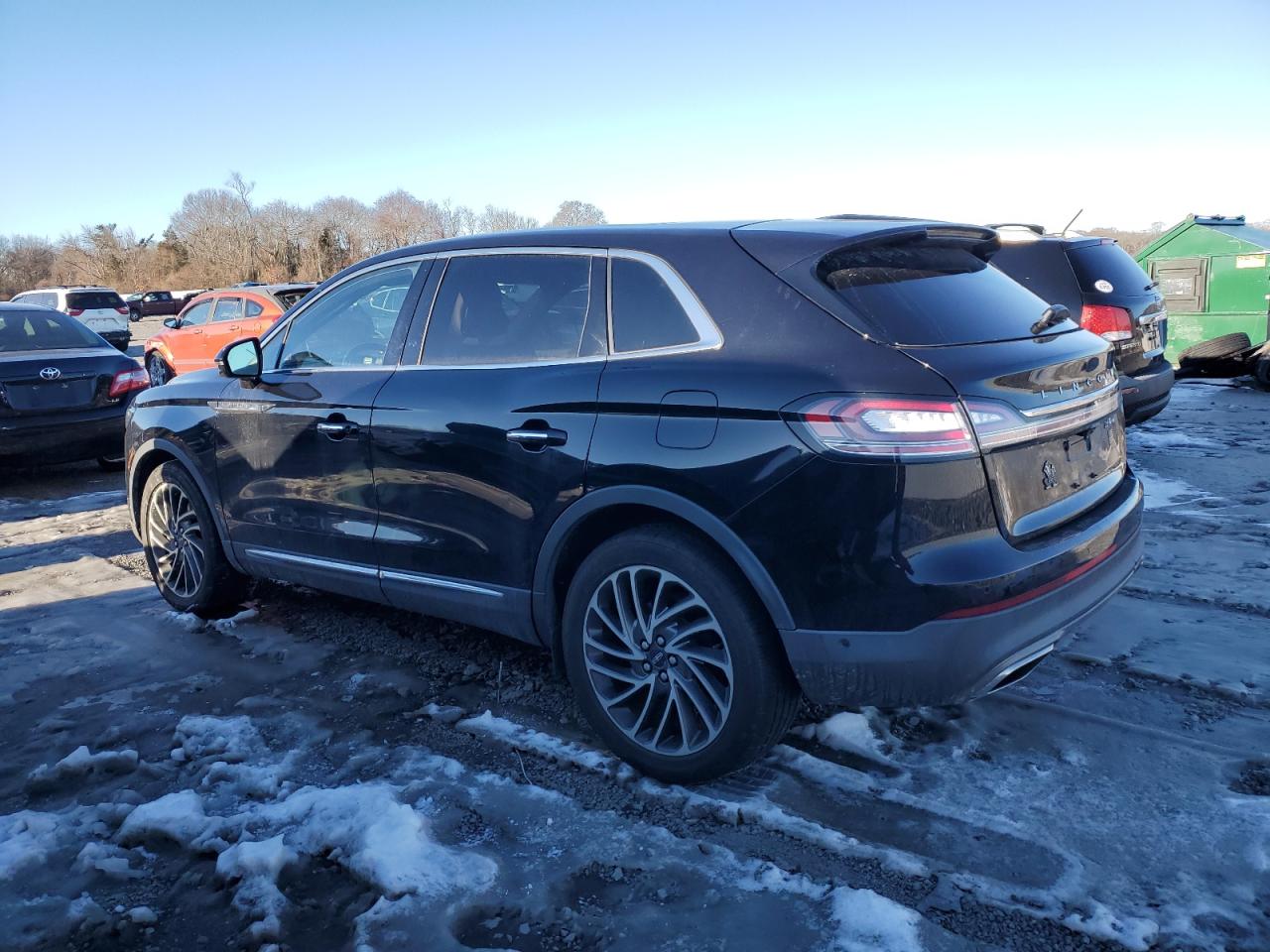 2019 Lincoln Nautilus VIN 2LMPJ8L96KBL36046 Copart auction photo, water/flood damage thumbnail 2