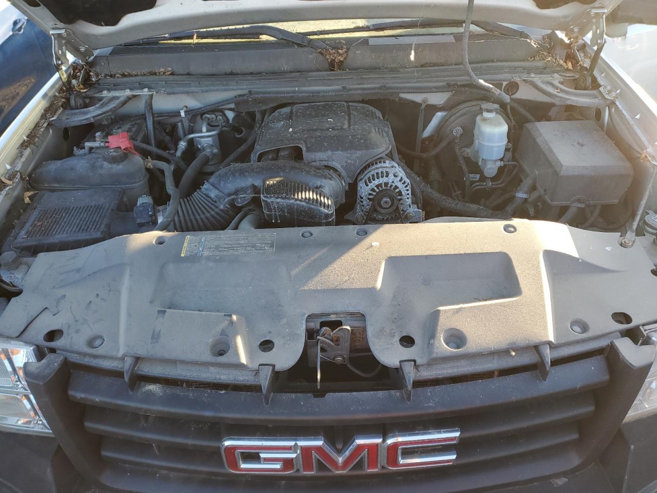 2010 GMC Sierra VIN 1GTSKVE38AZ126543 Copart auction photo, front end / rear end damage thumbnail 11